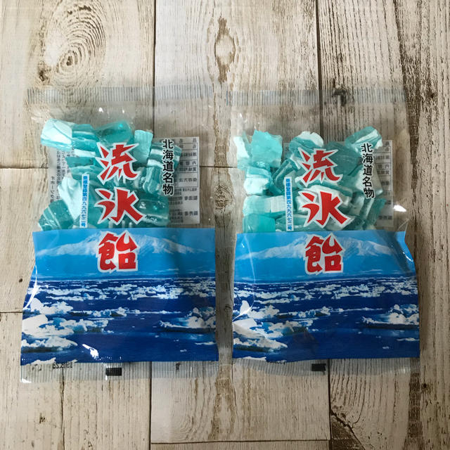 ♡北海道♡網走名物♡流氷飴♡2袋セット♡お土産♡飴♡あめ♡アメ♡ 食品/飲料/酒の食品(菓子/デザート)の商品写真