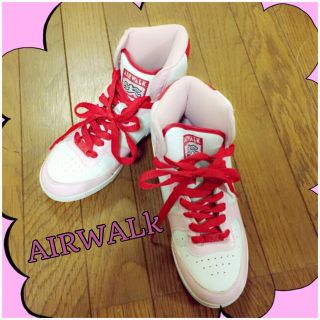 エアウォーク(AIRWALK)のエアウォーク＊スニーカー＊ピンク＊美品(スニーカー)