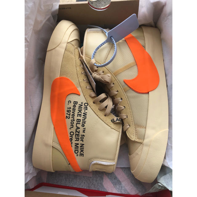 OFF-WHITE(オフホワイト)のTHE10 NIKE BLAZER MID メンズの靴/シューズ(スニーカー)の商品写真