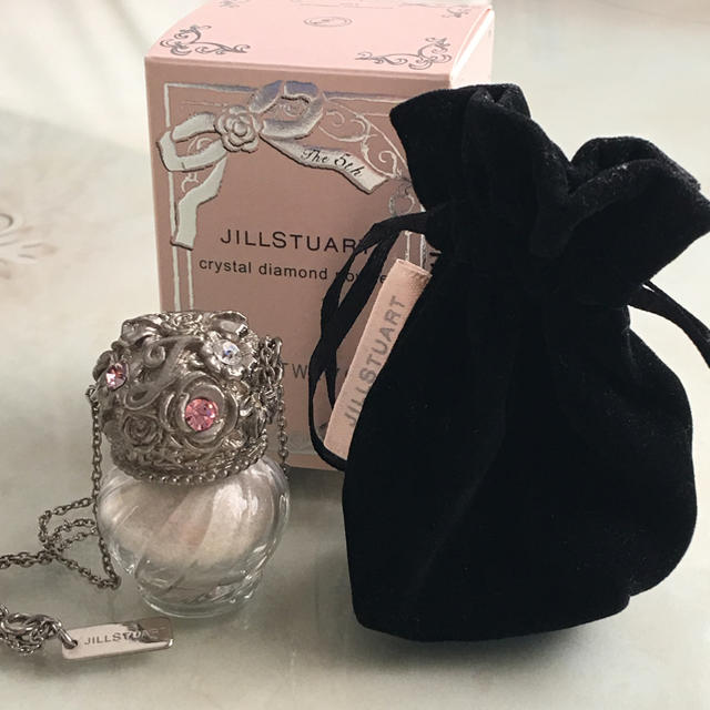 JILLSTUART(ジルスチュアート)のジルスチュアート   クリスタルダイアモンド パウダー コスメ/美容のベースメイク/化粧品(フェイスパウダー)の商品写真