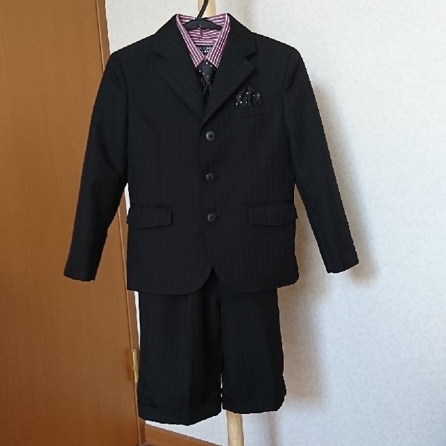 MICHIKO LONDON(ミチコロンドン)の男の子 120 スーツ キッズ/ベビー/マタニティのキッズ服男の子用(90cm~)(ドレス/フォーマル)の商品写真
