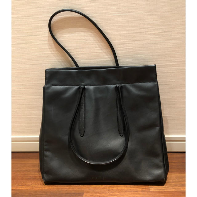 3.1 Phillip Lim(スリーワンフィリップリム)の3.1 phlip lim レザートートバッグ 黒色 レディースのバッグ(トートバッグ)の商品写真