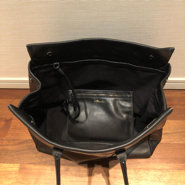 3.1 Phillip Lim(スリーワンフィリップリム)の3.1 phlip lim レザートートバッグ 黒色 レディースのバッグ(トートバッグ)の商品写真