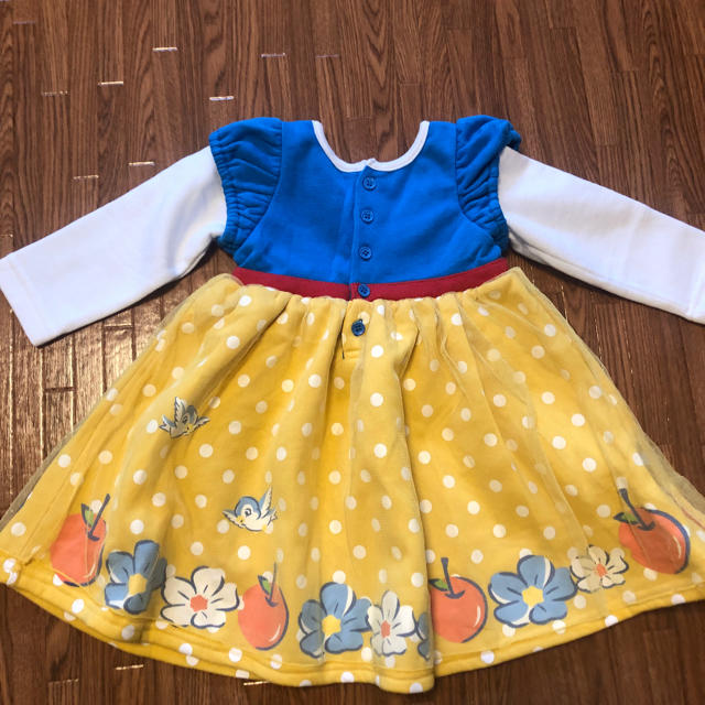 Disney(ディズニー)の白雪姫ワンピース キッズ/ベビー/マタニティのキッズ服女の子用(90cm~)(ワンピース)の商品写真