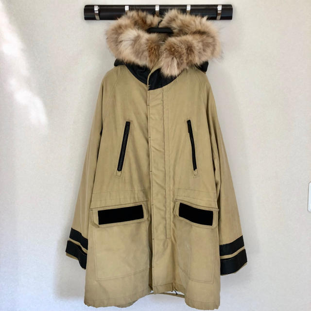 Andrea pompilio モッズコート イタリア製 ファー付き 46 メンズのジャケット/アウター(モッズコート)の商品写真