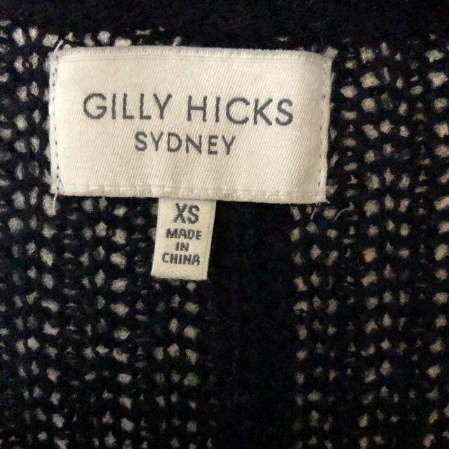 Gilly Hicks(ギリーヒックス)のみーこ様専用 ２枚着セッギリーヒックス レディース濃紺セーター&赤セーター レディースのトップス(ニット/セーター)の商品写真