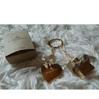 BURBERRY(キーホルダー)のフリマアイテム一覧 BURBERRY(キーホルダー)のフリマアイテム一覧