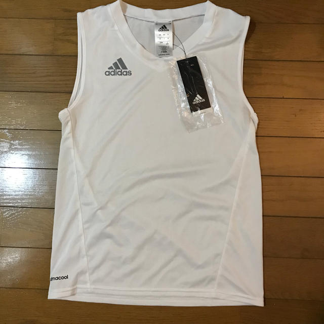 adidas(アディダス)の新品 adidas アディダス インナー 白 ノースリーブ 2XS メンズのトップス(Tシャツ/カットソー(半袖/袖なし))の商品写真