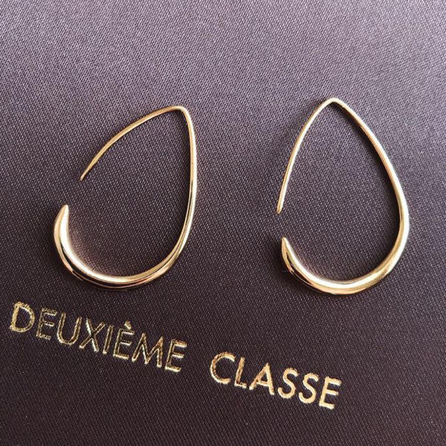 DEUXIEME CLASSE(ドゥーズィエムクラス)の★新品 限定価格！ ドゥーズィエムクラス 18kgf ゴールド 曲線美ピアス レディースのアクセサリー(ピアス)の商品写真