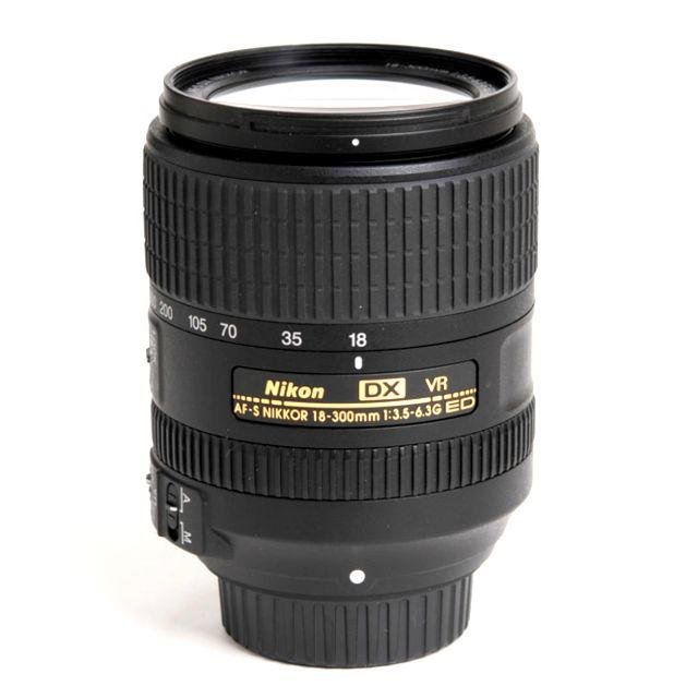 Nikon - 美品 ニコン AF-S DX 18-300mm F3.5-6.3G ED VRの通販 by 熊本 ...