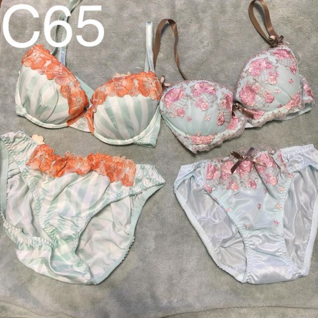 C65］可愛い下着セットの通販 by ＬＩ's shop｜ラクマ