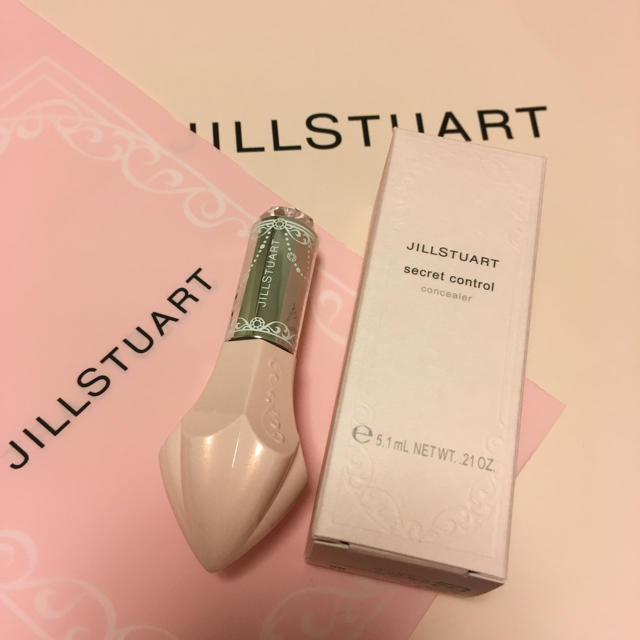 JILLSTUART(ジルスチュアート)のほぼ新品♡2018年9月購入 箱付き ジルスチュアート コンシーラー コスメ  コスメ/美容のベースメイク/化粧品(コントロールカラー)の商品写真