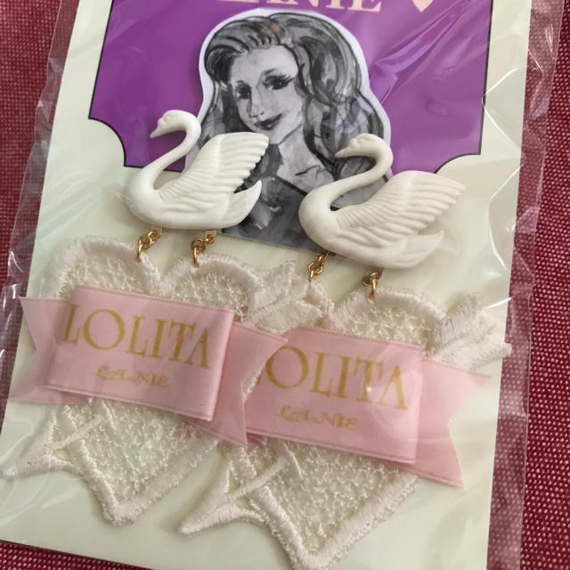 新品未使用☆LANIE LOLITA ピアス レディースのアクセサリー(ピアス)の商品写真