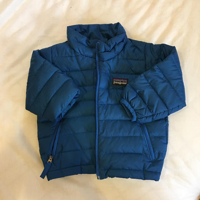 patagonia(パタゴニア)のパタゴニア ベビーダウン 6m キッズ/ベビー/マタニティのベビー服(~85cm)(ジャケット/コート)の商品写真