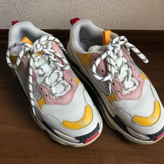 バレンシアガ(Balenciaga)のBALENCIAGA トリプルS(スニーカー)