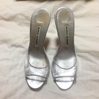 MANOLO BLAHNIKのフリマアイテム一覧 MANOLO BLAHNIKのフリマアイテム一覧