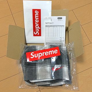 シュプリーム(Supreme)の即決 新品 Supreme NIke Plaid Sweatshort 黒 S(ショートパンツ)