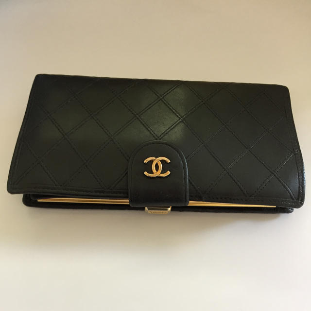 CHANEL(シャネル)のCHANEL 長財布 レディースのファッション小物(財布)の商品写真