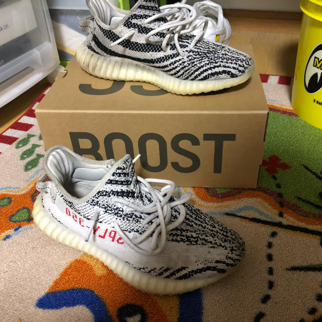 yeezyboost350v2 ゼブラ