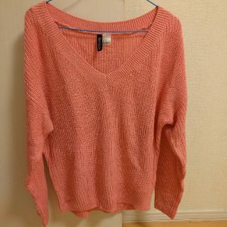 エイチアンドエム(H&M)のピンクニット(ニット/セーター)