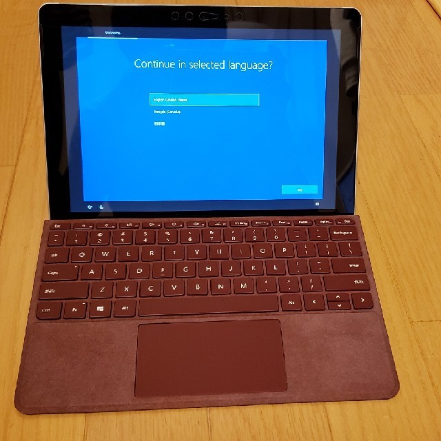 Microsoft(マイクロソフト)のSurface go 【海外番】SSD128GB メモリ8GB officeなし スマホ/家電/カメラのPC/タブレット(タブレット)の商品写真