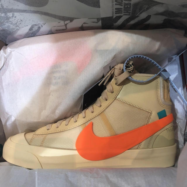 上品なスタイル NIKE - NIKE blazer the10 26cm スニーカー