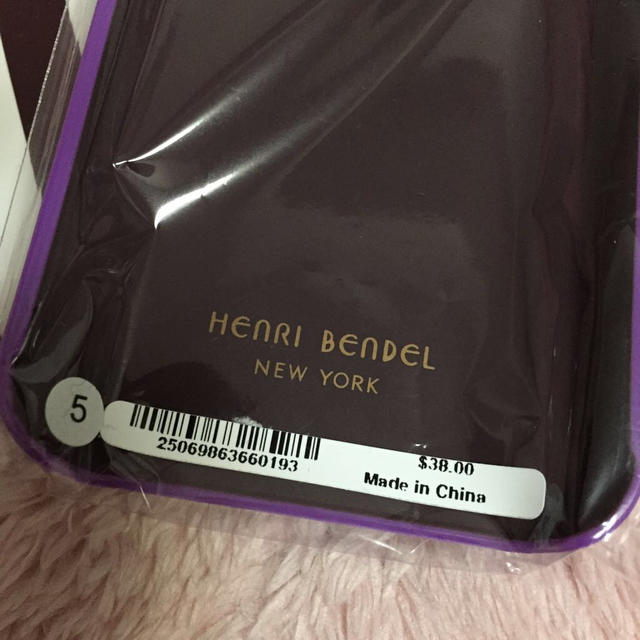 Henri Bendel(ヘンリベンデル)のヘンリベンデル♡iPhoneケース スマホ/家電/カメラのスマホアクセサリー(モバイルケース/カバー)の商品写真