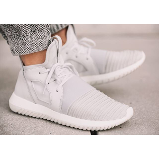 アディダス(adidas)のAdidas Tubular Defiant W(スニーカー)