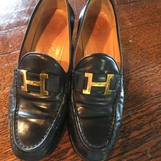 エルメス(Hermes)のエルメスローファー 黒 ３７ ゴールド(ローファー/革靴)