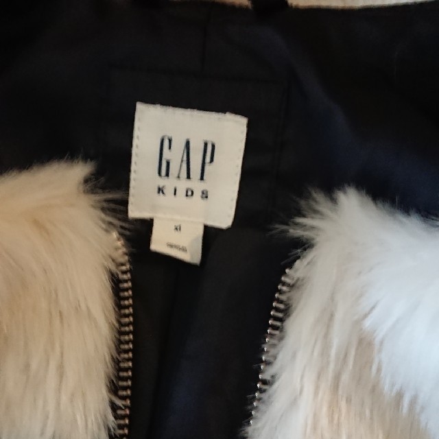 GAP(ギャップ)のGAP ファージャケット レディースのジャケット/アウター(毛皮/ファーコート)の商品写真