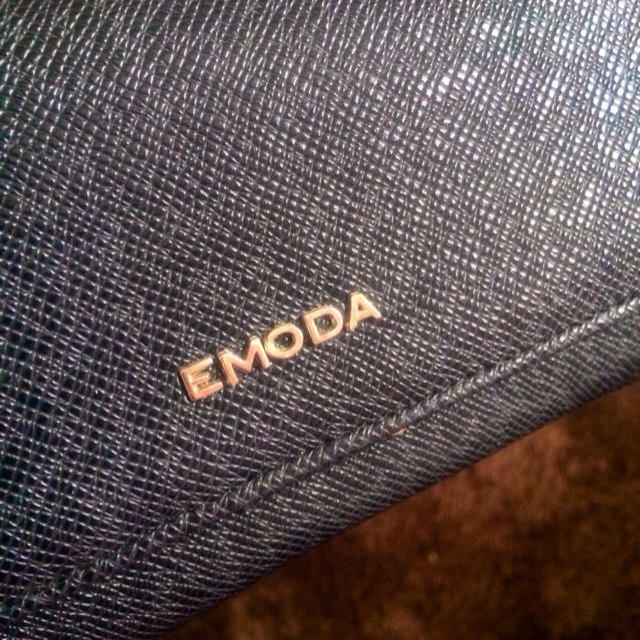 EMODA(エモダ)のEMODA レザー財布 レディースのファッション小物(財布)の商品写真