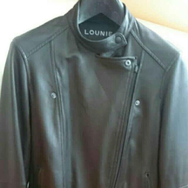LOUNIE(ルーニィ)のpeko様専用、ルーニィ、ラムのライダーズジャケット美品 レディースのジャケット/アウター(ライダースジャケット)の商品写真