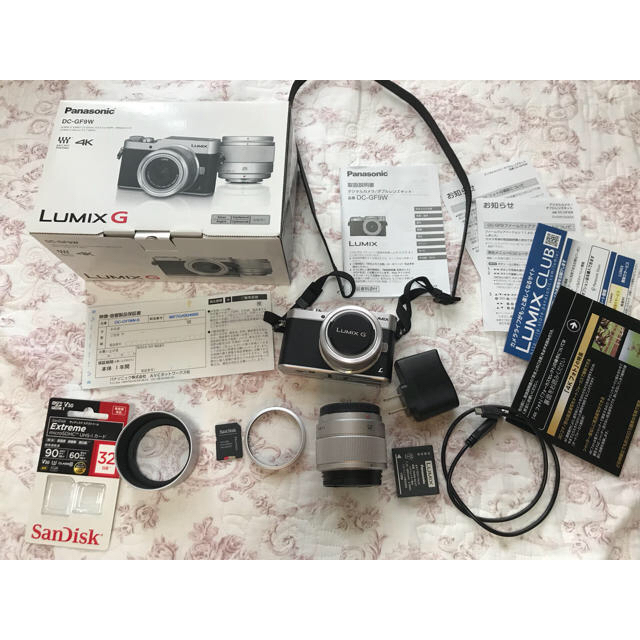 Panasonic LUMIX GF9  ダブルレンズキットカメラ