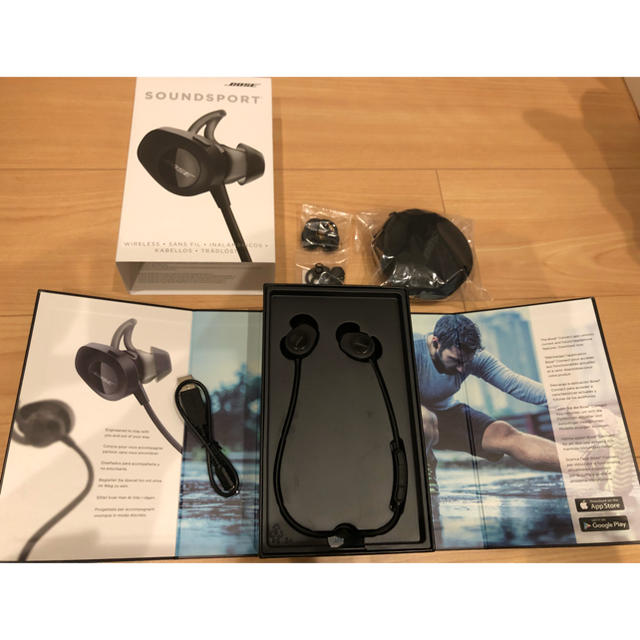 BOSE(ボーズ)のBOSE SOUNDSPORT WIRELESS スマホ/家電/カメラのオーディオ機器(ヘッドフォン/イヤフォン)の商品写真