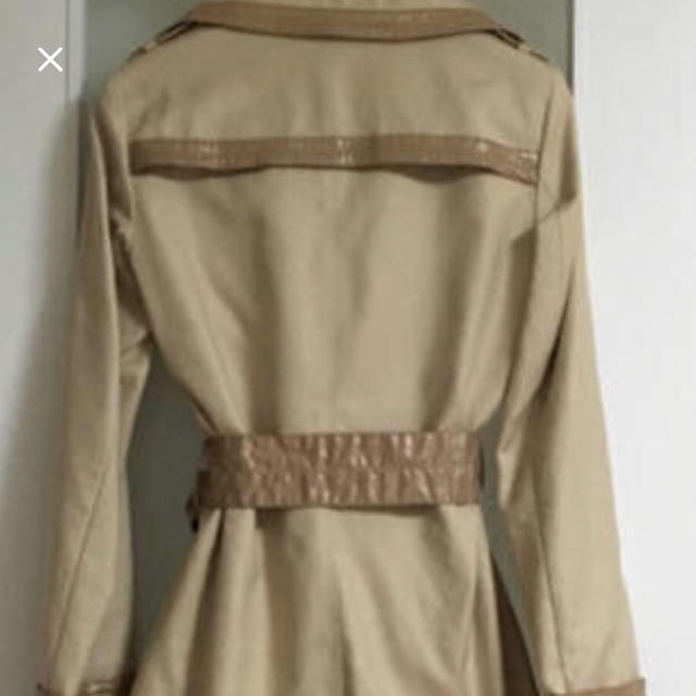 MONCLER(モンクレール)のモンクレール レディースのジャケット/アウター(トレンチコート)の商品写真