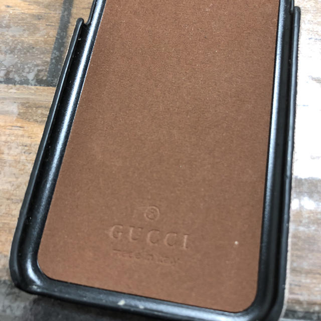 Gucci(グッチ)のGUCCI iPhone8ケース 難あり激安 スマホ/家電/カメラのスマホアクセサリー(iPhoneケース)の商品写真