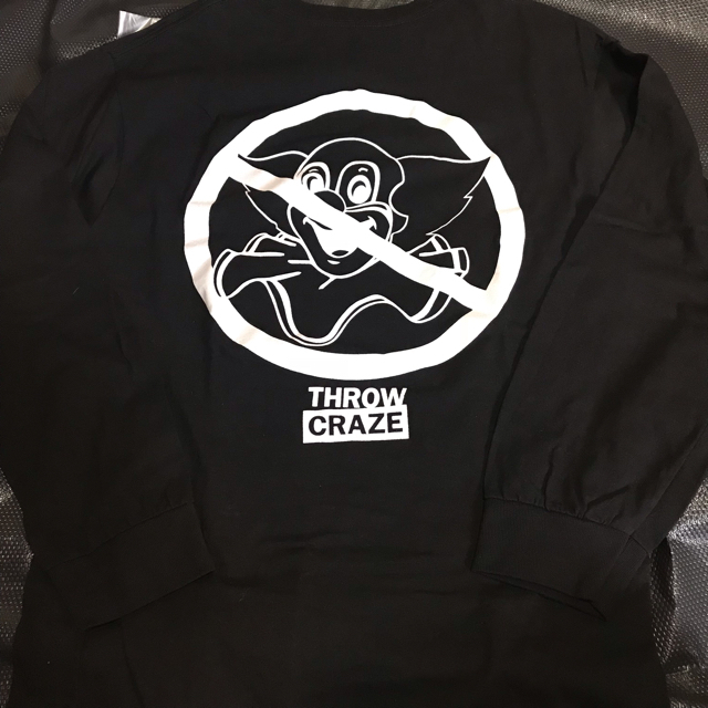 throw craze size M 黒