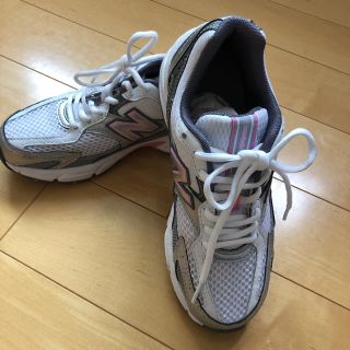 ニューバランス(New Balance)のnew balanceスニーカー☆２２㎝(スニーカー)