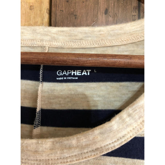 GAP(ギャップ)の美品 GAP ギャップ  ボーダーカットソー ベージュ ネイビー L レディースのトップス(カットソー(長袖/七分))の商品写真