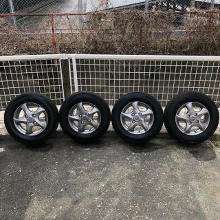 ブリヂストン(BRIDGESTONE)のBRIDGESTONE スタットレスタイヤ 145R12LT ホイル付き(タイヤ・ホイールセット)