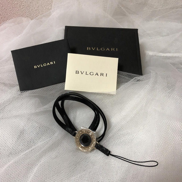 BVLGARI(ブルガリ)のカギちゃん様専用      ブルガリ  ネックストラップ スマホ/家電/カメラのスマホアクセサリー(ネックストラップ)の商品写真