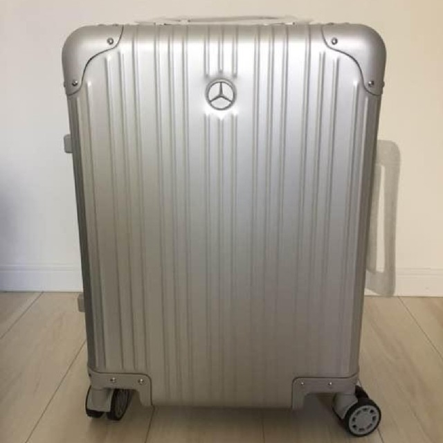 ☆【未使用】メルセデスベンツ アルミ製 スーツケース リモワ RIMOWA