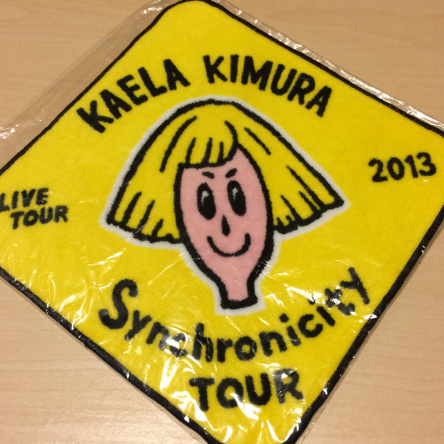 木村カエラ Synchronicity TOUR 2013 ハンドタオル エンタメ/ホビーのタレントグッズ(ミュージシャン)の商品写真