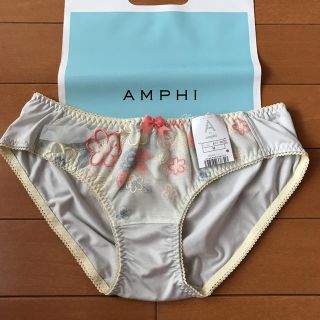 アンフィ(AMPHI)の★新品タグ付きワコール アンフィ amphi ショーツ M★(ショーツ)