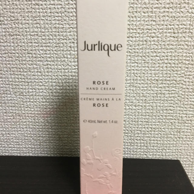 Jurlique(ジュリーク)のジュリーク  jurlique ハンドクリーム 新品未開封 40ml コスメ/美容のボディケア(ハンドクリーム)の商品写真