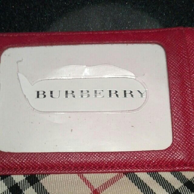 BURBERRY(バーバリー)のバーバリーカードケース　定期入れ レディースのファッション小物(名刺入れ/定期入れ)の商品写真