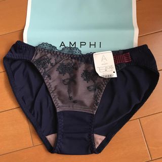 アンフィ(AMPHI)の★新品タグ付きワコール アンフィ amphi ショーツ M★(ショーツ)