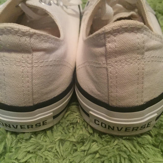 CONVERSE(コンバース)のmi様専用   コンバース白24センチ  レディースの靴/シューズ(スニーカー)の商品写真