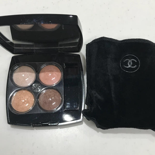 CHANEL(シャネル)のCHANEL アイシャドウ コスメ/美容のベースメイク/化粧品(アイシャドウ)の商品写真