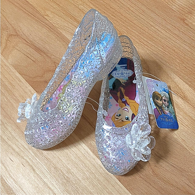 Disney(ディズニー)のディズニープリンセス アナ雪 アナと雪の女王 新品サンダル キッズ/ベビー/マタニティのベビー靴/シューズ(~14cm)(サンダル)の商品写真